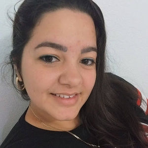 Meet your Posher, Lorena